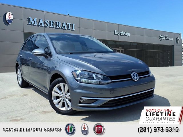 2018 Volkswagen Golf SE