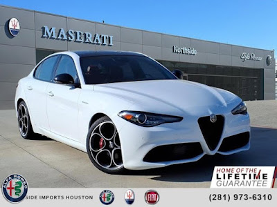 2022 Alfa Romeo Giulia