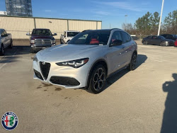 2025 Alfa Romeo Stelvio 